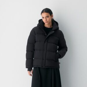 Aritzia Superpuff Shorty Black in Medium